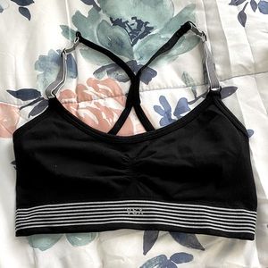 VS sports bra